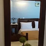 Anemoessa Aparthotel