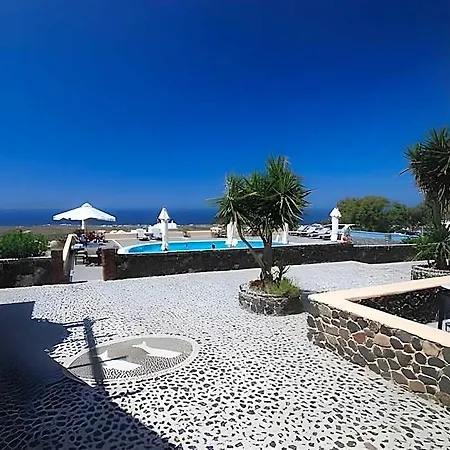 Anemoessa Aparthotel