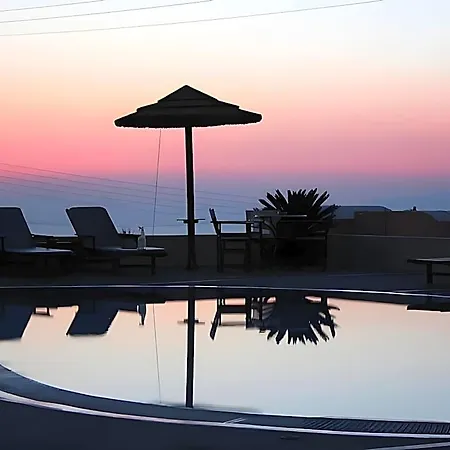 Anemoessa Aparthotel Oia (Santorini)