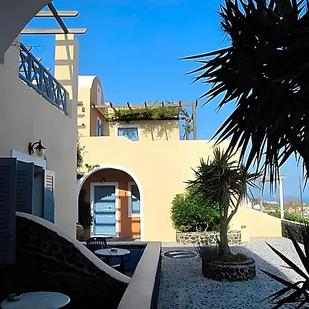 Anemoessa Aparthotel 4*