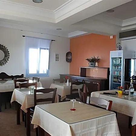 Anemoessa Aparthotel Oia (Santorini)