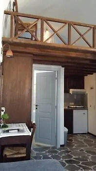 Anemoessa Aparthotel