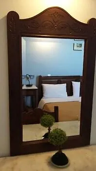 Anemoessa Aparthotel