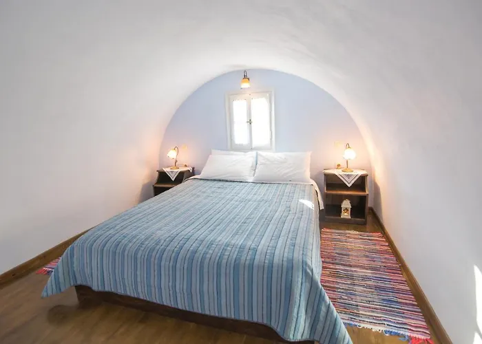 Anemoessa 4* Oia (Santorini)