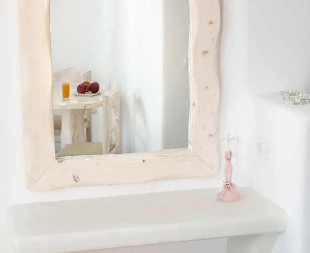 ανεμόεσσα 4*